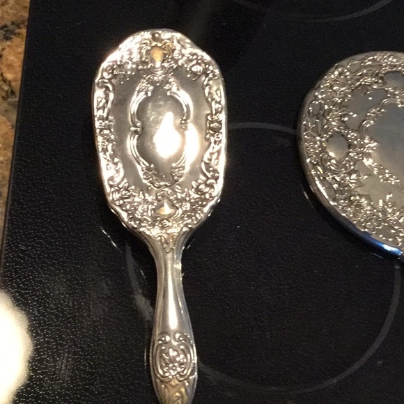 BoHo Vintage Brush and Mirror Set - Picture 4 of 7